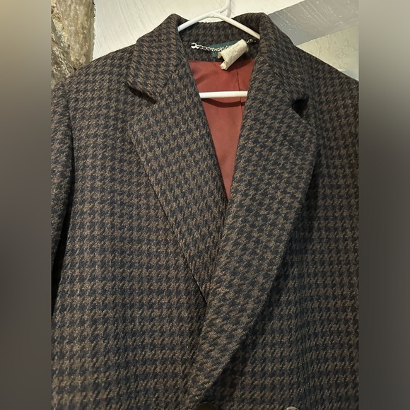 HARVE BERNARD Long Wool houndstooth pea coat. Size L. Excellent condition. - Picture 10 of 12